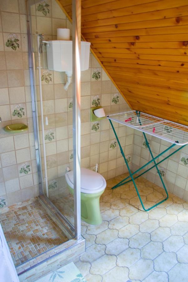 Huszár vendégház Orvenyes Exterior foto